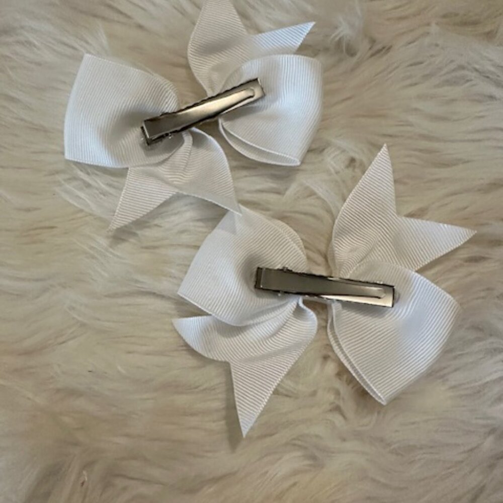 SET of White 4" Pinwheel Bow  7670  Handmade NWT Boutique - Picture 2 of 2